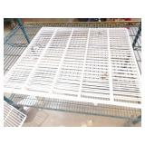 Bid X5: Nice Refrigerator Shelves 24.5'X22'