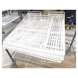 Bid X5: Nice Refrigerator Shelves 21.5'X23.5'