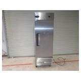 Valpro 1-Door Refridgertor 27x33x83