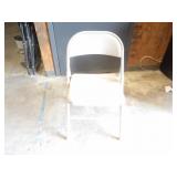 Bid X4: Foldable Tan Lawn Chairs