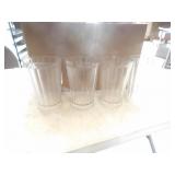Bid X4: Clear Beverage Pitchers 60oz
