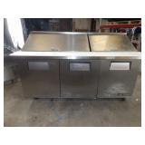 True 3-Door Sandwich Prep Table 72" Working