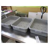 Bid x 3:  Plastic Bussing Tubs w/drain holes