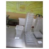 Bid x 10:  Plastic Food Containers w/Lids