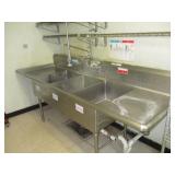 Stainless Steel 3 Bay Sink w/Sprayer