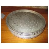 Bid x 18: Perforated Round Baking Pans (11")