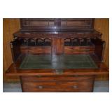 Lot 835