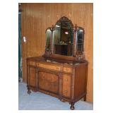 Lot 885