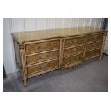 Lot 800