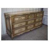 Lot 843