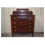 Lot 824