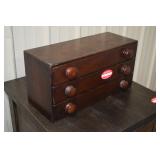 Lot 913
