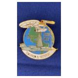 1991 Hollywood Star Trek Episode Pin 1.25"