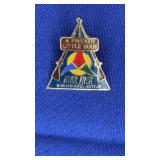 1992 Hollywood Star Trek Episode Pin 1.25"