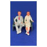 1940s Barlcay Manoil Lead Figures on bench  2"