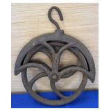 11" Cast Iron Barn/Well Pulley