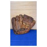 Vtg Catchers Mitt