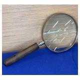 Wood Handled Magnifying Glass 5"