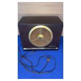 RCA Victor Radio untested 9-X-561