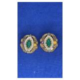 Vtg Green/Amber Rhinestone Gold Tone Filigree Clip