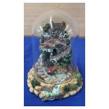 5.5" Franklin Mint Geranium Garden Cottage Dome