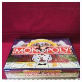 1998 Monopoly Deluxe Edition Board Game (Sealed) 1998 Monopoly Deluxe Edition Board Game (Sealed)