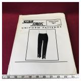 Star Trek TNG Uniform Pants Pattern Set (Sealed) Star Trek TNG Uniform Pants Pattern Set (Sealed)