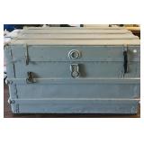 Antique Painted Storage Trunk (21' x 35' x 19')