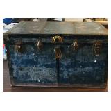 Antique Storage Trunk (22' x 36' x 20')