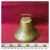 Antique Brass Bell (3 1/4' x 4') Antique Brass Bell (3 1/4' x 4')