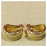 Pair Of Costume Jewelry Clip-On Earrings Pair Of Costume Jewelry Clip-On Earrings