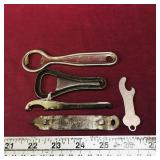 Lot Of 5 Vintage Advertising Bottle Openers Lot Of 5 Vintage Advertising Bottle Openers