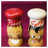 Vintage Wooden Salt & Pepper Shakers Vintage Wooden Salt & Pepper Shakers