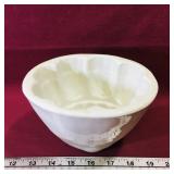 Antique Jelly Mold Bowl (4 1/4' x 6 1/4' x 5') Antique Jelly Mold Bowl (4 1/4' x 6 1/4' x 5')