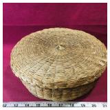 Antique Sweetgrass Basket (3 1/2' x 10') Antique Sweetgrass Basket (3 1/2' x 10')