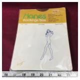 Vintage Hanes Ladies Stockings (Unused) Vintage Hanes Ladies Stockings (Unused)