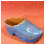 Corner Brook Newfoundland Souvenir Klog (Small) Corner Brook Newfoundland Souvenir Klog (Small)