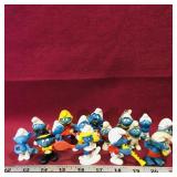 Lot Of 15 Vintage Smurfs Toys (Small) Lot Of 15 Vintage Smurfs Toys (Small)