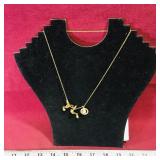 Vintage Ladies Necklace & Earrings Set Vintage Ladies Necklace & Earrings Set