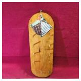 Vintage Wooden Cloth / Key Rack (16' x 5 1/4') Vintage Wooden Cloth / Key Rack (16' x 5 1/4')