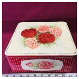 William Crawford & Sons Biscuit Tin (Vintage) William Crawford & Sons Biscuit Tin (Vintage)