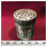 Vintage Tin Salt / Spice Shaker (4" x 3")