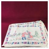 Set Of 4 Vintage Cloth Placemats (10" x 15 1/2")