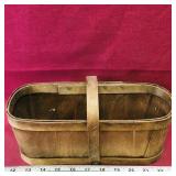 Vintage Fruit Basket (5 1/2" x 11" x 4 1/2")