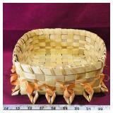 Decorative Basket (Vintage) (4" x 9" x 8 1/2")