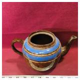 Pottery Teapot (Vintage) (Missing Lid)