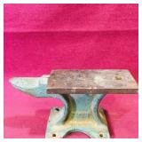 Small Anvil (Made In Japan) (Antique)