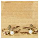 Gold-Filled Earring Set With White Pearls