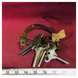 Lot Of 9 Assorted Clock Keys (Antique)