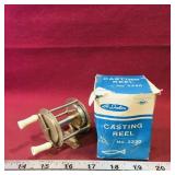 L.M. Dickson Casting Reel & Box (Vintage)